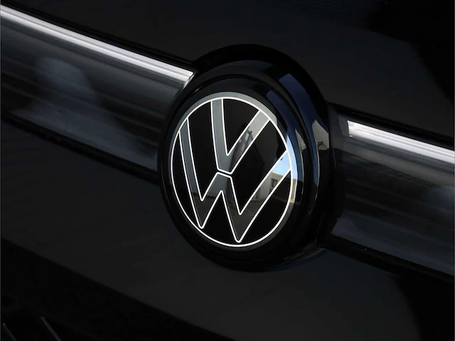 Volkswagen tiguan 1.5 ehybrid r-line phev 272pk automaat 2025 garantie 2030 hybride benzine - afbeelding 50 van  65
