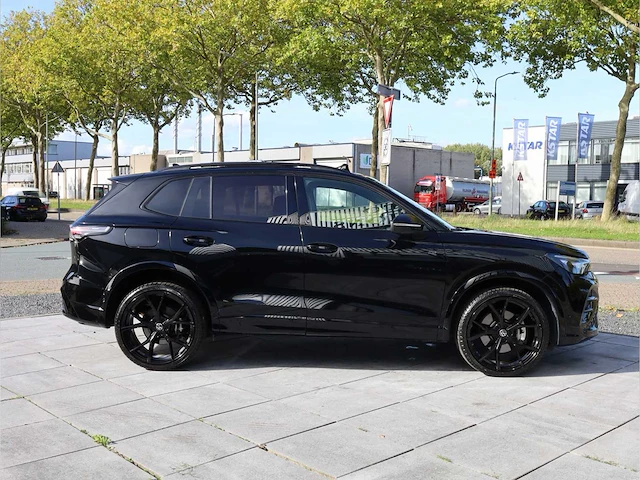 Volkswagen tiguan 1.5 ehybrid r-line phev 272pk automaat 2025 garantie 2030 hybride benzine - afbeelding 63 van  65
