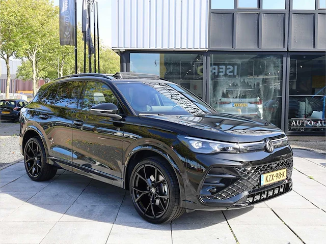 Volkswagen tiguan 1.5 ehybrid r-line phev 272pk automaat 2025 garantie 2030 hybride benzine - afbeelding 64 van  65