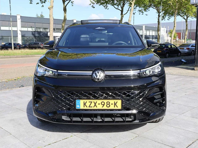 Volkswagen tiguan 1.5 ehybrid r-line phev 272pk automaat 2025 garantie 2030 hybride benzine - afbeelding 65 van  65