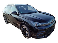 Volkswagen tiguan 1.5 ehybrid r-line phev 272pk automaat 2025 garantie 2030 - afbeelding 34 van  39