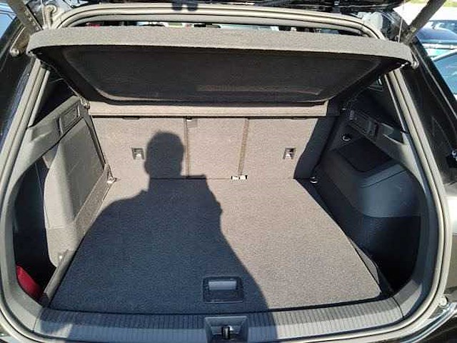 Volkswagen tiguan 1.5 ehybrid r-line phev 272pk automaat 2025 garantie 2030 - afbeelding 6 van  39