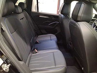 Volkswagen tiguan 1.5 ehybrid r-line phev 272pk automaat 2026 garantie 2031 - afbeelding 2 van  20