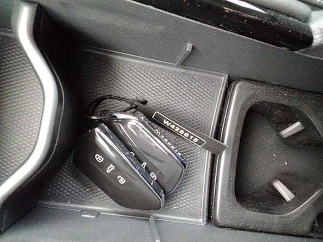 Volkswagen tiguan 1.5 ehybrid r-line phev 272pk automaat 2026 garantie 2031 - afbeelding 7 van  20