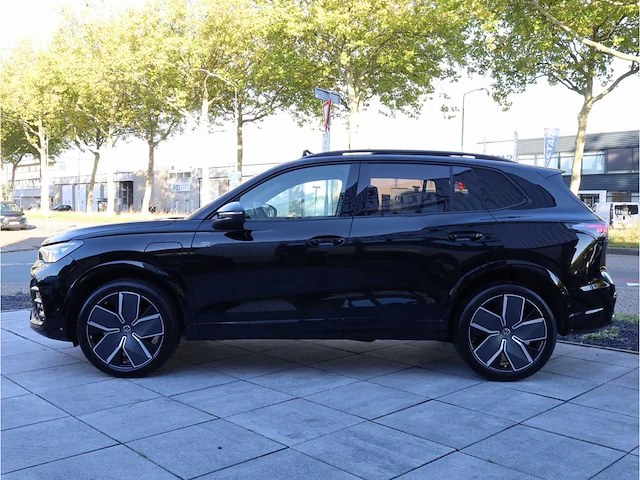 Volkswagen tiguan 1.5 ehybrid r-line phev 272pk automaat 2026 hybride benzine garantie 2031 - afbeelding 63 van  81