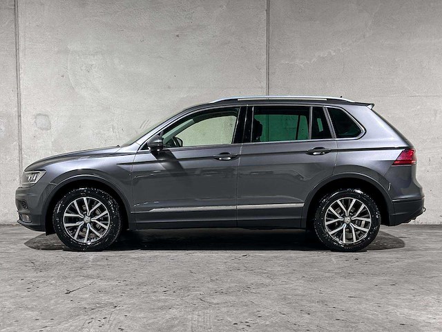 Volkswagen tiguan 1.5 tsi comfortline business 131pk 2019 (origineel-nl + 1e eigenaar), g-706-kf - afbeelding 7 van  39