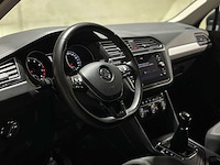 Volkswagen tiguan 1.5 tsi comfortline business 131pk 2019 (origineel-nl + 1e eigenaar), g-706-kf - afbeelding 8 van  39