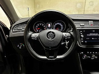 Volkswagen tiguan 1.5 tsi comfortline business 131pk 2019 (origineel-nl + 1e eigenaar), g-706-kf - afbeelding 9 van  39