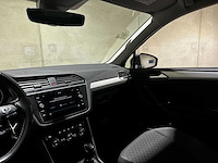Volkswagen tiguan 1.5 tsi comfortline business 131pk 2019 (origineel-nl + 1e eigenaar), g-706-kf - afbeelding 10 van  39