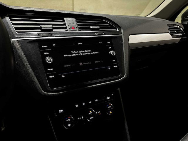 Volkswagen tiguan 1.5 tsi comfortline business 131pk 2019 (origineel-nl + 1e eigenaar), g-706-kf - afbeelding 19 van  39