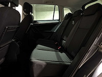 Volkswagen tiguan 1.5 tsi comfortline business 131pk 2019 (origineel-nl + 1e eigenaar), g-706-kf - afbeelding 25 van  39