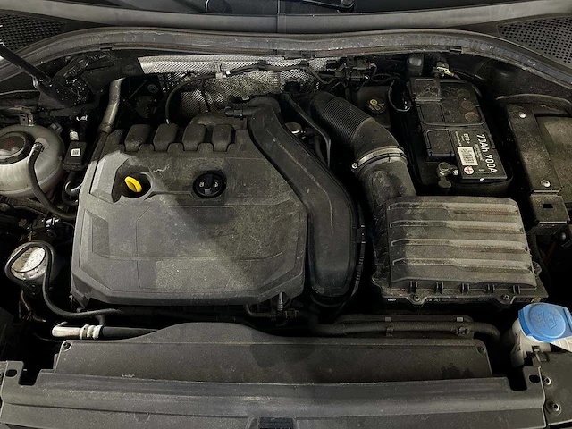 Volkswagen tiguan 1.5 tsi comfortline business 131pk 2019 (origineel-nl + 1e eigenaar), g-706-kf - afbeelding 33 van  40
