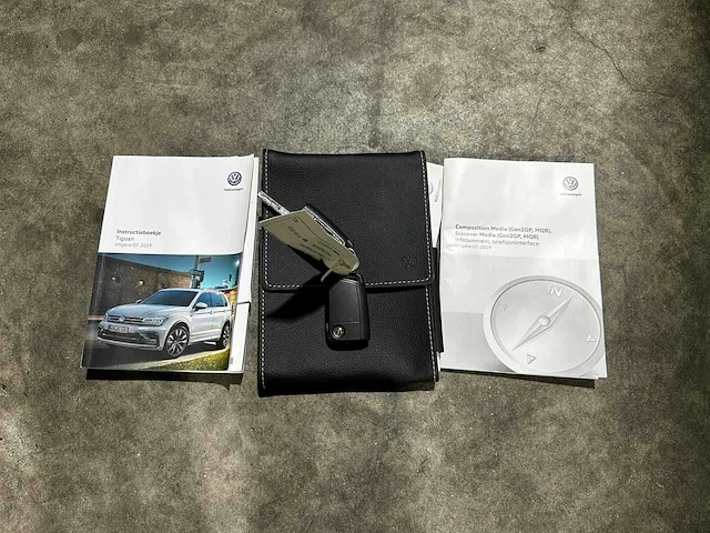 Volkswagen tiguan 1.5 tsi comfortline business 131pk 2019 (origineel-nl + 1e eigenaar), g-706-kf - afbeelding 35 van  40