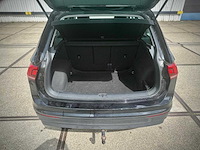 Volkswagen tiguan 1.5 tsi highl. bus r ; j-861-bj - afbeelding 8 van  17