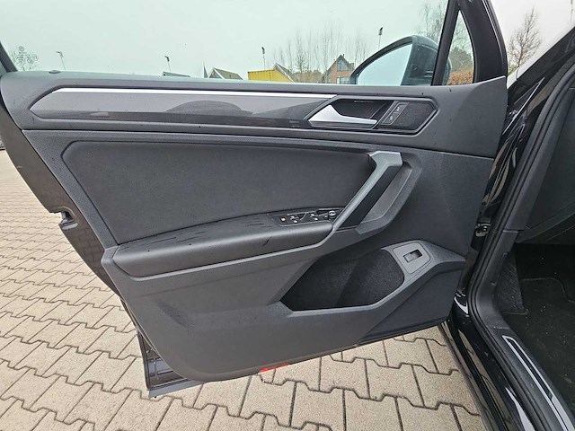 Volkswagen tiguan 1.5 tsi highline business r 2020 | j-212-db - afbeelding 6 van  30