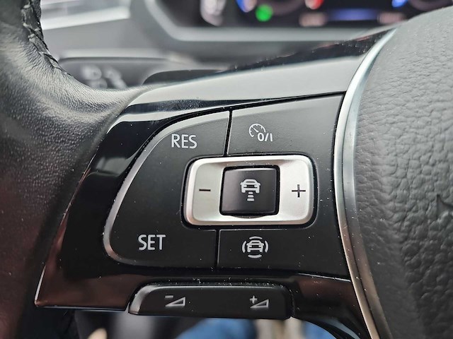 Volkswagen tiguan 1.5 tsi highline business r 2020 | j-212-db - afbeelding 9 van  30