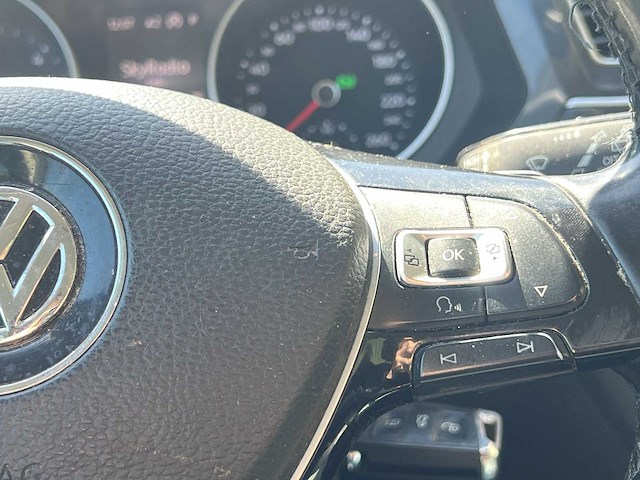 Volkswagen tiguan 2.0 tdi business | nv-666-s - afbeelding 4 van  21