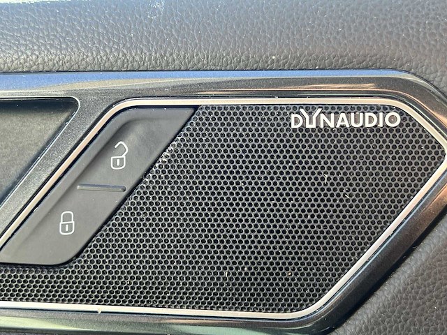 Volkswagen tiguan 2.0 tdi business | nv-666-s - afbeelding 6 van  21