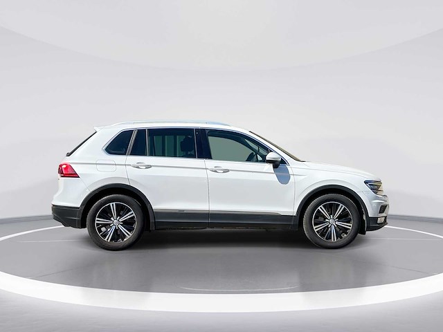 Volkswagen tiguan 2.0 tdi business | nv-666-s - afbeelding 13 van  21