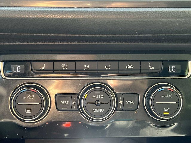 Volkswagen tiguan 2.0 tdi business | nv-666-s - afbeelding 20 van  21