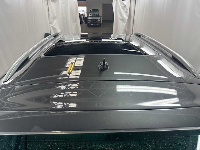 Volkswagen tiguan 2.0 tdi highline business r; xr-544-x - afbeelding 9 van  22