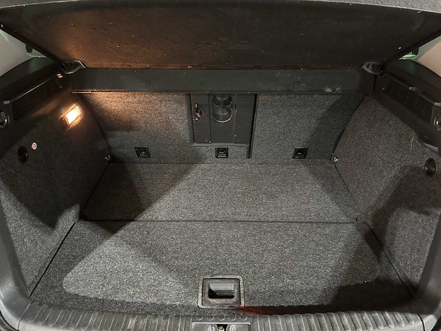 Volkswagen tiguan 2.0 tdi sport&&style 4motion 140pk 2011 (origineel-nl), 74-pnh-9 - afbeelding 18 van  30