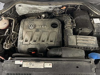 Volkswagen tiguan 2.0 tdi sport&&style 4motion 140pk 2011 (origineel-nl), 74-pnh-9 - afbeelding 21 van  30