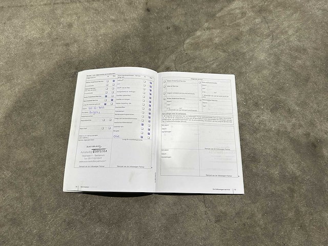 Volkswagen tiguan 2.0 tdi sport&&style 4motion 140pk 2011 (origineel-nl), 74-pnh-9 - afbeelding 22 van  30