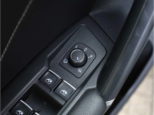 Volkswagen tiguan 2.0 tsi 4motion 2x r-line automaat 2018, l-740-rb - afbeelding 8 van  48