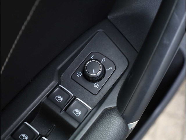 Volkswagen tiguan 2.0 tsi 4motion 2x r-line automaat 2018, l-740-rb - afbeelding 7 van  33