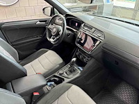 Volkswagen tiguan 2.0 tsi 4motion r-line 2x 230pk automaat 2020 - afbeelding 14 van  18
