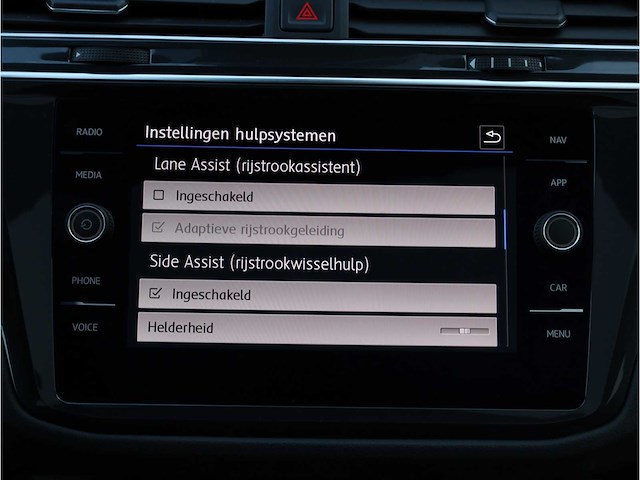 Volkswagen tiguan 2.0 tsi 4motion r-line 2x 230pk automaat 2020 - afbeelding 26 van  50