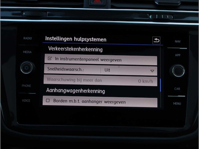 Volkswagen tiguan 2.0 tsi 4motion r-line 2x 230pk automaat 2020 - afbeelding 27 van  47