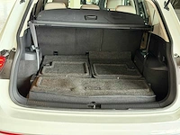 Volkswagen tiguan 2.0 tsi r-line | 11-08-96 i - afbeelding 13 van  28