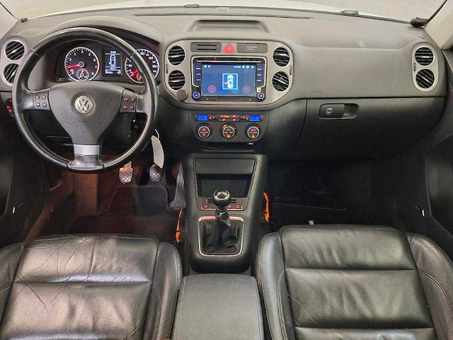 Volkswagen tiguan 2.0 tsi sport&st.4m * 40-jvg-7 - afbeelding 19 van  19