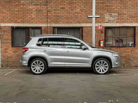 Volkswagen tiguan 2.0 tsi sport&style 4matic r-line 170pk 2010, 21-kjr-3 youngtimer - afbeelding 44 van  45