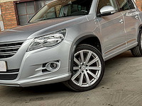 Volkswagen tiguan 2.0 tsi sport&style 4matic r-line 170pk 2010, 21-kjr-3 youngtimer - afbeelding 22 van  30