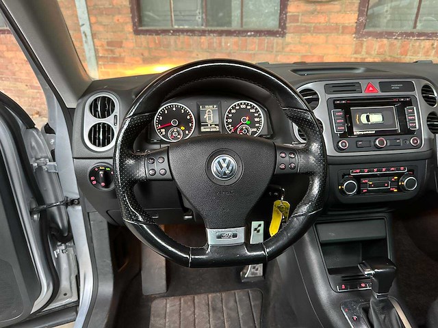 Volkswagen tiguan 2.0 tsi sport&style 4matic r-line 170pk 2010, 21-kjr-3 youngtimer - afbeelding 7 van  26