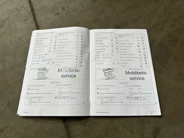 Volkswagen tiguan 2.0 tsi sport&style 4matic r-line 170pk 2010, 21-kjr-3 youngtimer - afbeelding 16 van  26