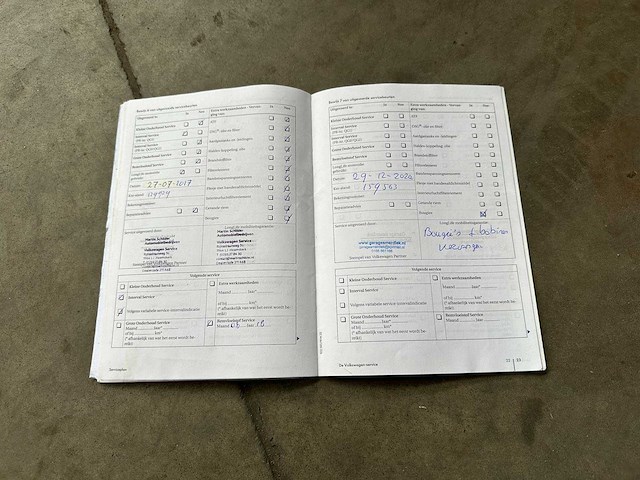 Volkswagen tiguan 2.0 tsi sport&style 4matic r-line 170pk 2010, 21-kjr-3 youngtimer - afbeelding 18 van  26