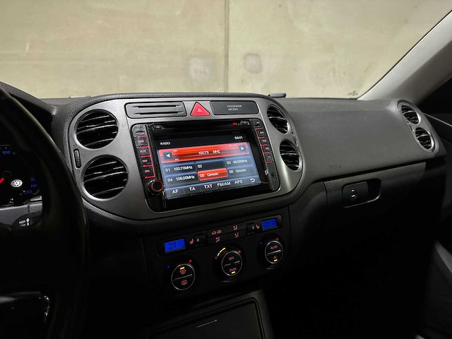 Volkswagen tiguan 2.0 tsi sport&style 4motion 170pk 2008, n-218-hh youngtimer - afbeelding 25 van  34