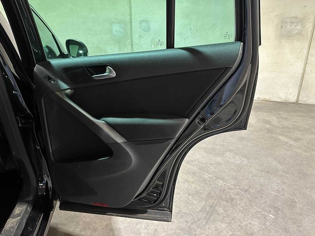 Volkswagen tiguan 2.0 tsi sport&style 4motion 170pk 2008, n-218-hh youngtimer - afbeelding 13 van  34