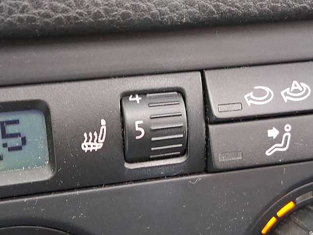 Volkswagen tiguan 2.0 tsi sport&style 4motion 2008 | 26-gvb-5 - afbeelding 2 van  29