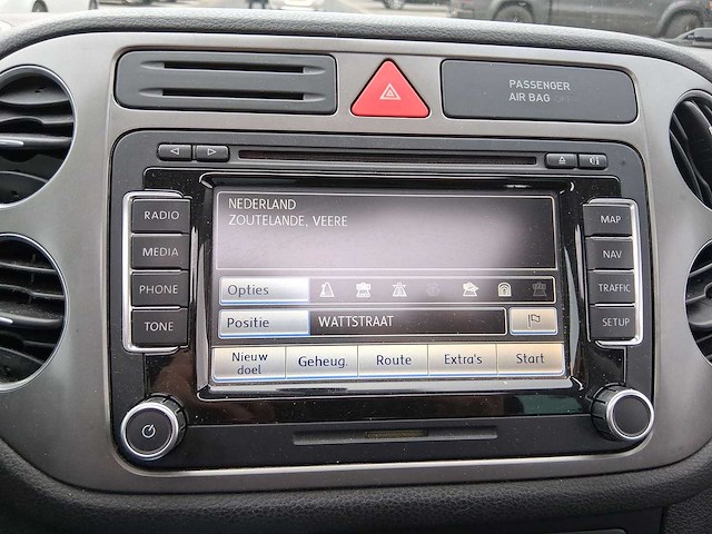 Volkswagen tiguan 2.0 tsi sport&style 4motion 2008 | 26-gvb-5 - afbeelding 3 van  29