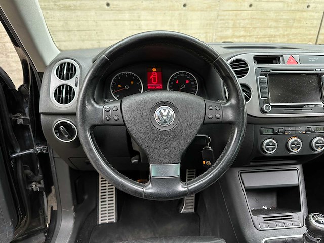 Volkswagen tiguan 2.0 tsi track&field 4motion 200pk 2008, l-775-lg - afbeelding 14 van  51