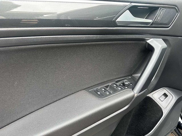 Volkswagen tiguan allspace -2.0 tdi highline 7persoons 2018 | tf-279-x - afbeelding 28 van  31