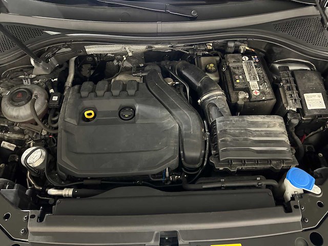 Volkswagen tiguan allspace 1.5 tsi comfortline business -automaat- 150pk 2020, j-620-st - afbeelding 38 van  44