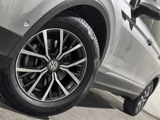 Volkswagen tiguan allspace 1.5 tsi comfortline business -automaat- 150pk 2020, j-620-st - afbeelding 34 van  44