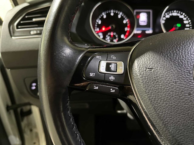 Volkswagen tiguan allspace 1.5 tsi comfortline business 7p. 150pk 2021 (origineel-nl+1e eigenaar), k-970-rk - afbeelding 17 van  45