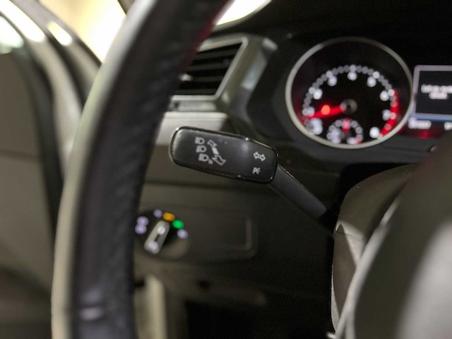 Volkswagen tiguan allspace 1.5 tsi comfortline business 7p. 150pk 2021 (origineel-nl+1e eigenaar), k-970-rk - afbeelding 19 van  45